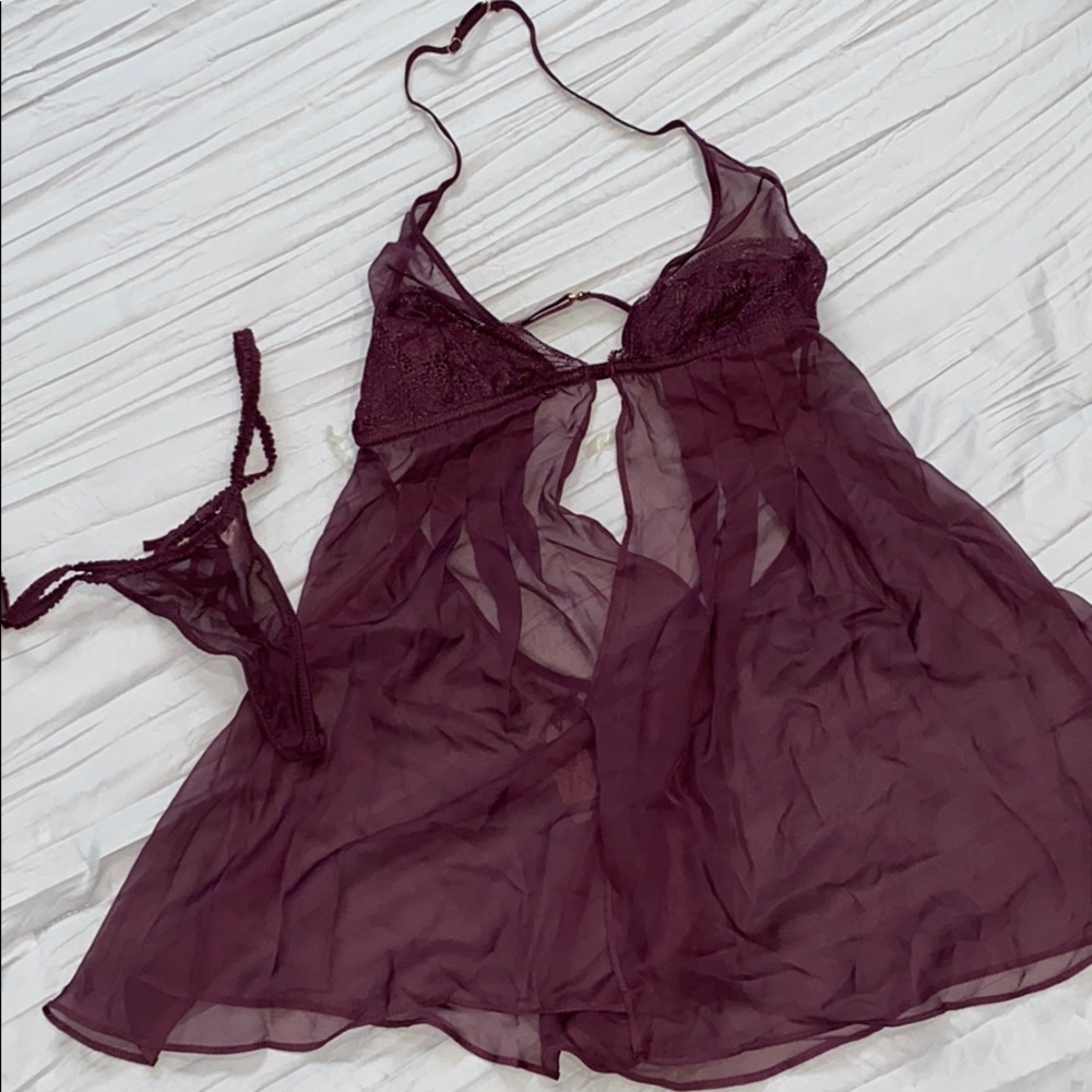 NWT VS Plum Nighty